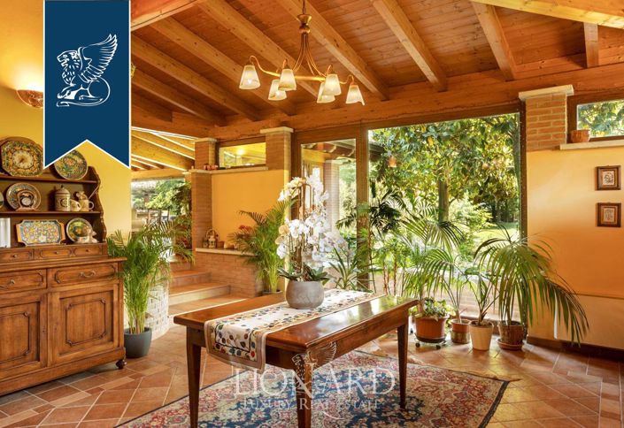 Image No.10-Villa de 6 chambres à vendre à Carpaneto Piacentino