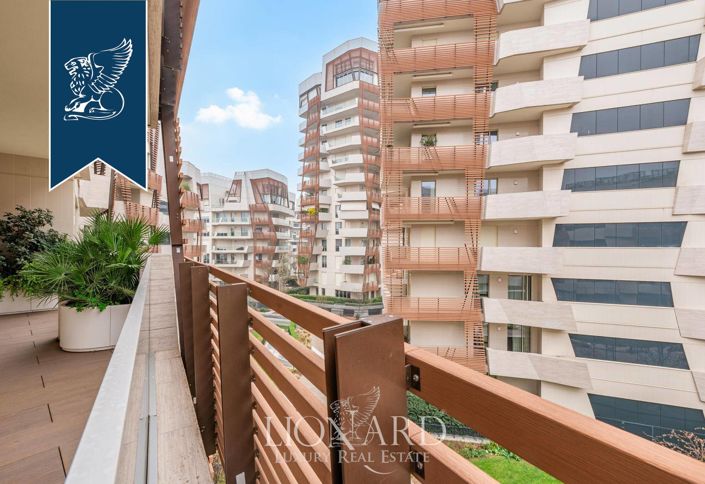 Image No.10-3 Bed Apartment for sale