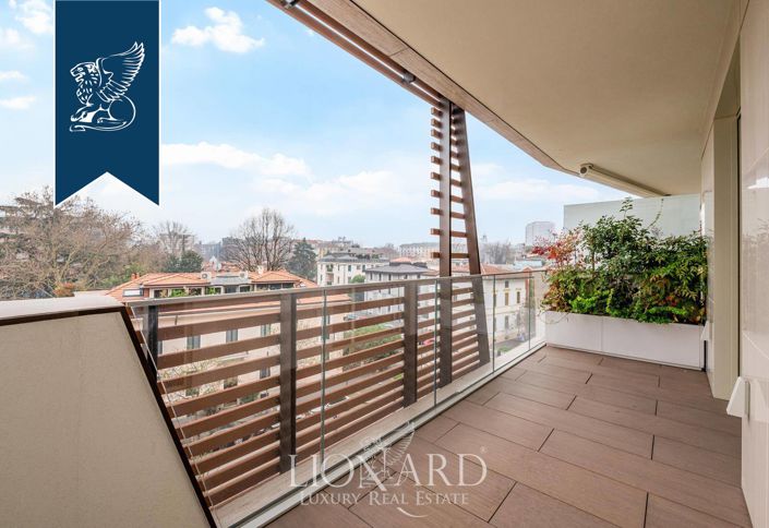 Image No.14-3 Bed Apartment for sale