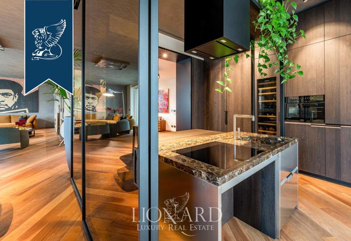 Image No.18-3 Bed Apartment for sale