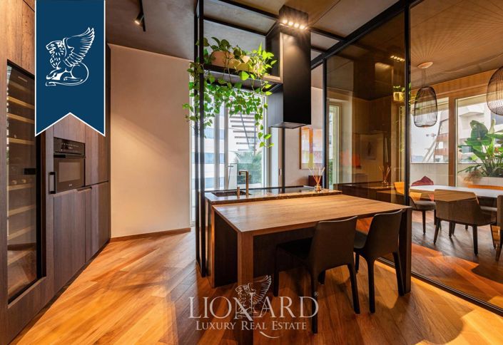 Image No.19-3 Bed Apartment for sale