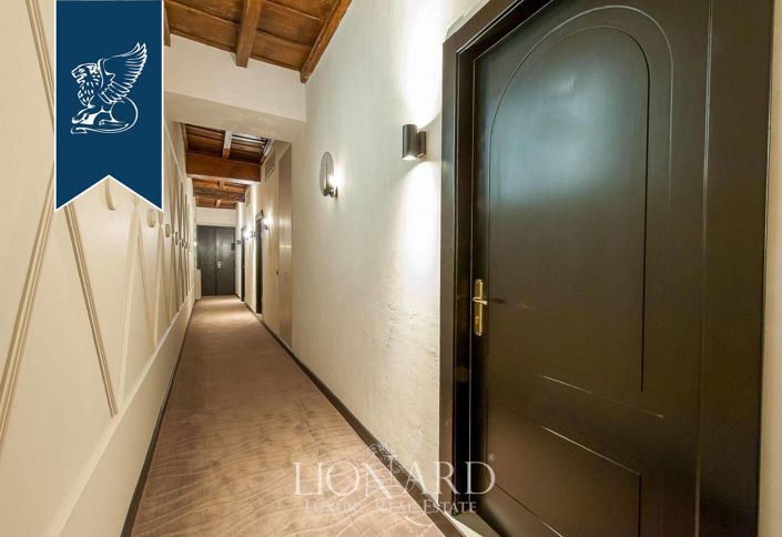 Image No.14-5 Bed Apartment for sale