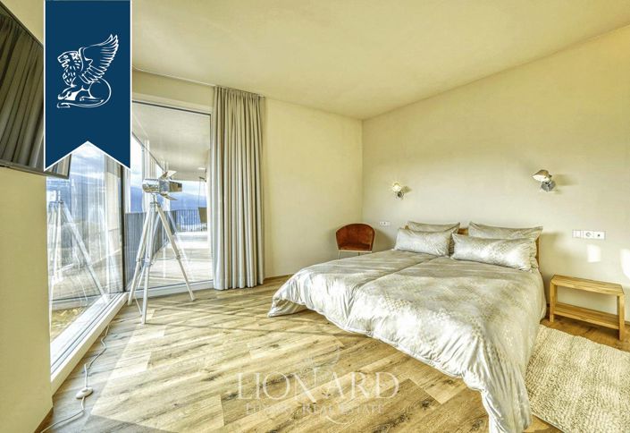 Image No.13-4 Bed Villa for sale