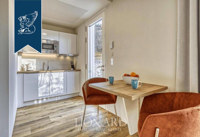 Image No.20-4 Bed Villa for sale