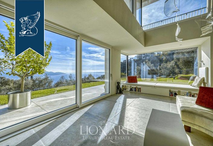 Image No.8-4 Bed Villa for sale