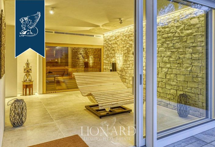 Image No.9-4 Bed Villa for sale