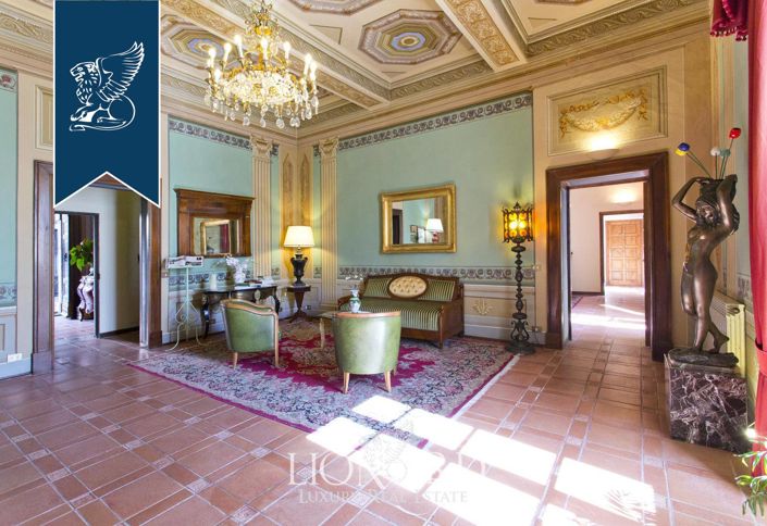 Image No.3-28 Bed Hotel for sale