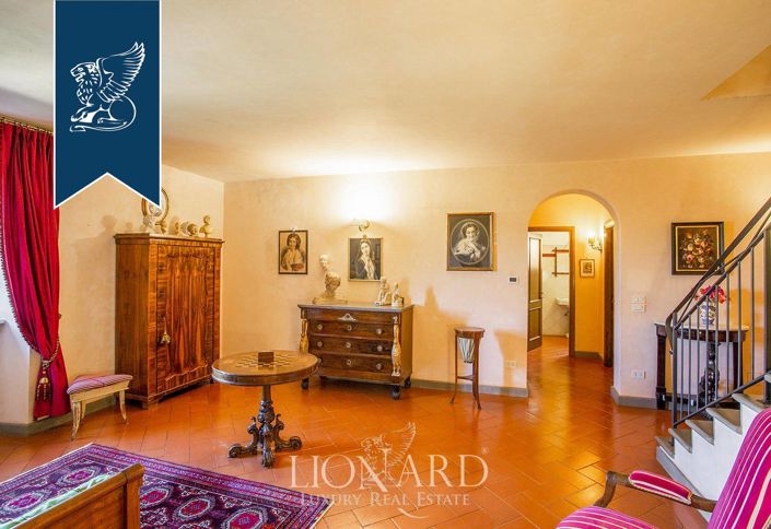 Image No.18-Villa de 4 chambres à vendre à Florence