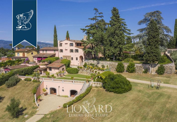 Image No.2-4 Bed Villa for sale