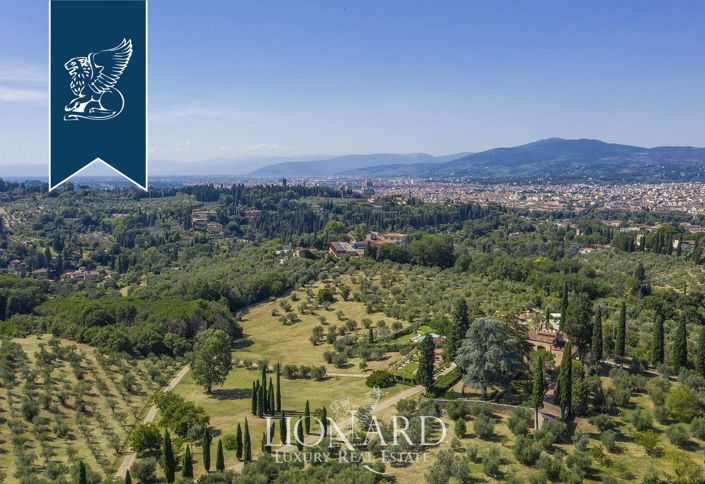 Image No.48-4 Bed Villa for sale