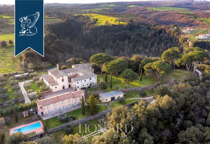 Image No.2-20 Bed Villa for sale