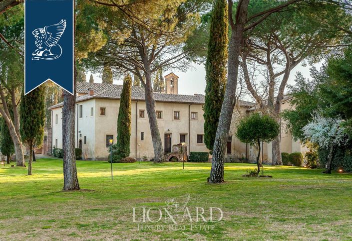 Image No.24-20 Bed Villa for sale