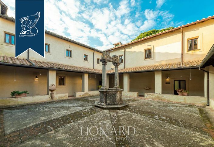 Image No.46-20 Bed Villa for sale