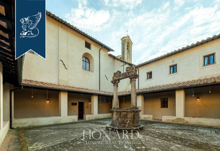 Image No.47-20 Bed Villa for sale