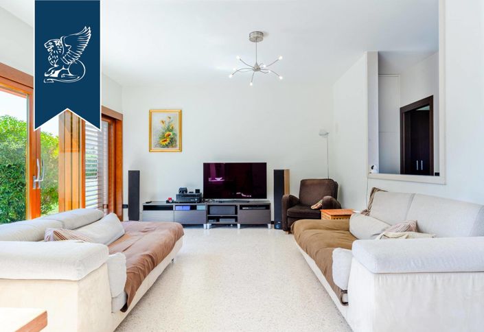 Image No.16-Villa de 6 chambres à vendre à Trévise