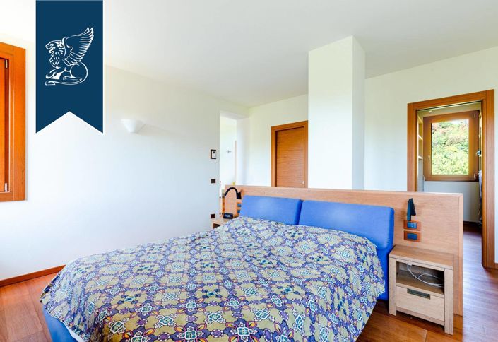 Image No.34-Villa de 6 chambres à vendre à Trévise