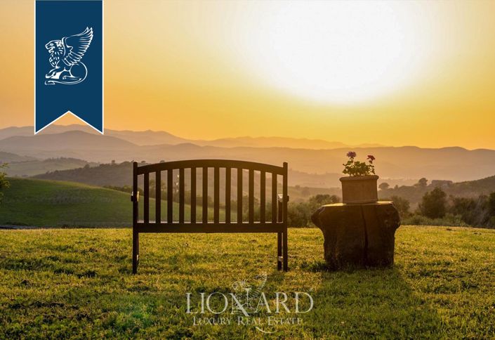 Image No.14-13 Bed Farmhouse for sale