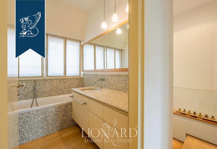 Image No.20-3 Bed Apartment for sale