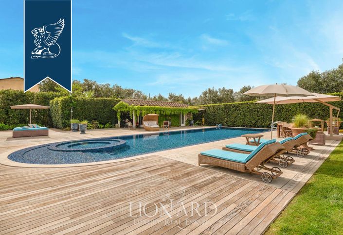 Image No.4-8 Bed Villa for sale