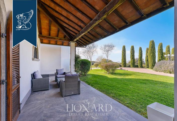 Image No.16-Villa de 5 chambres à vendre à Castèl Gandolfo