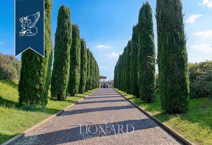 Image No.17-Villa de 5 chambres à vendre à Castèl Gandolfo