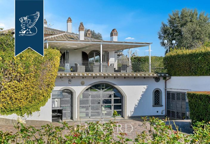 Image No.19-Villa de 5 chambres à vendre à Castèl Gandolfo