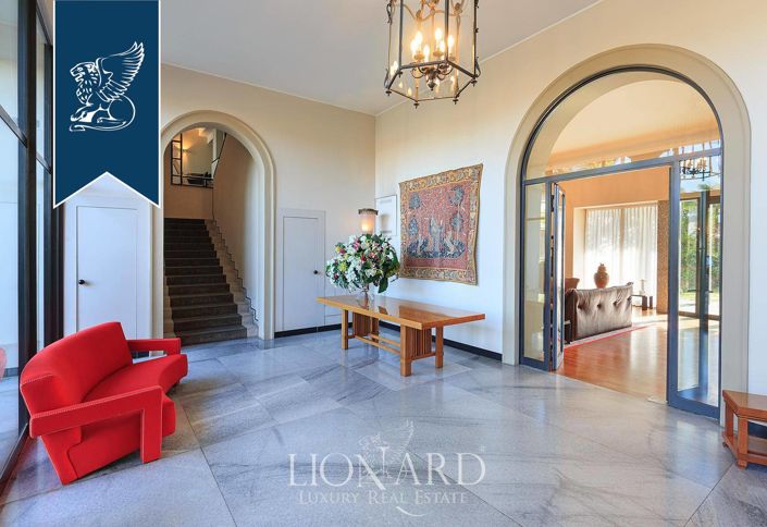 Image No.10-Villa de 20 chambres à vendre à Côme