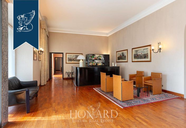 Image No.18-Villa de 20 chambres à vendre à Côme