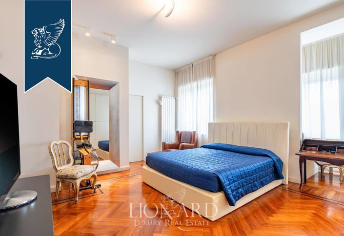 Image No.18-5 Bed Apartment for sale