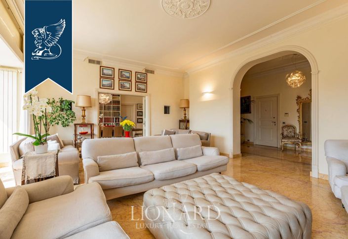 Image No.5-5 Bed Apartment for sale