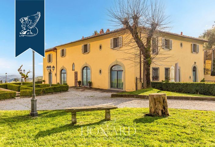 Image No.11-12 Bed Villa for sale