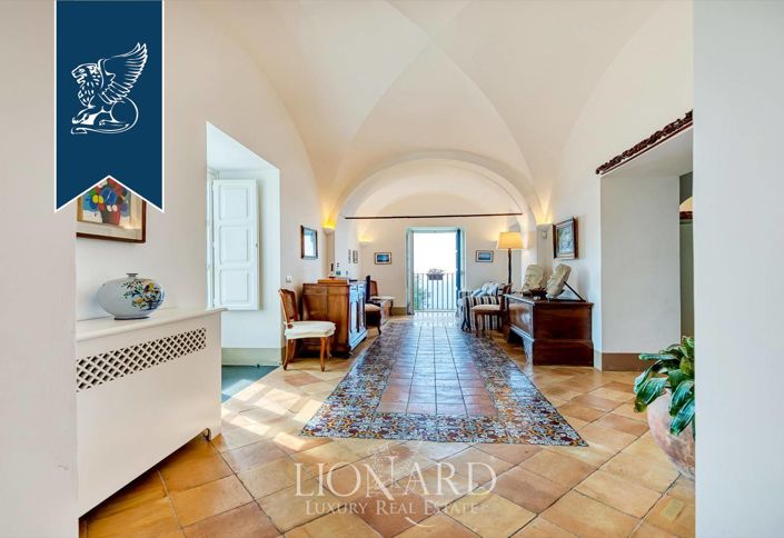 Image No.17-6 Bed Villa for sale