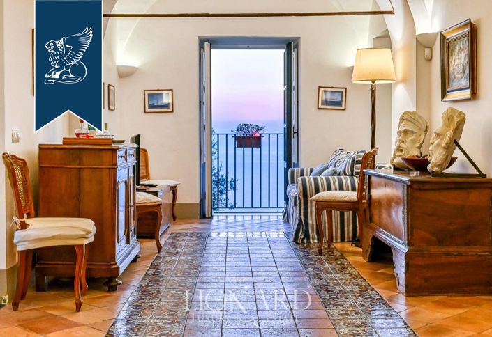 Image No.19-6 Bed Villa for sale