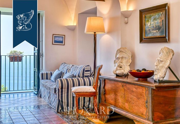 Image No.20-6 Bed Villa for sale