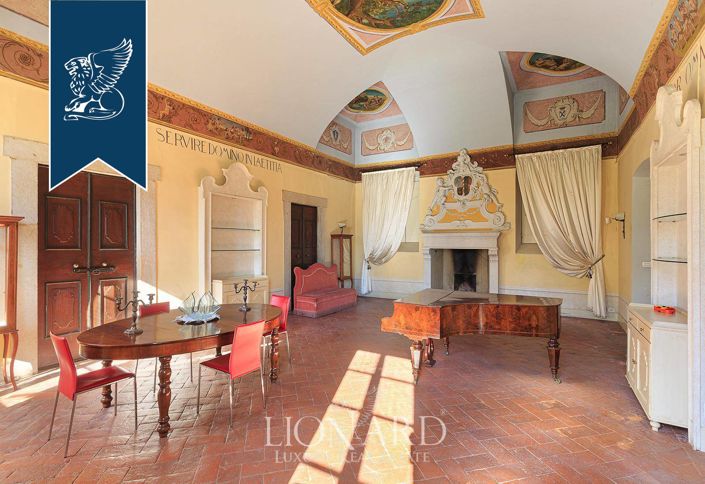 Image No.11-6 Bed Villa for sale