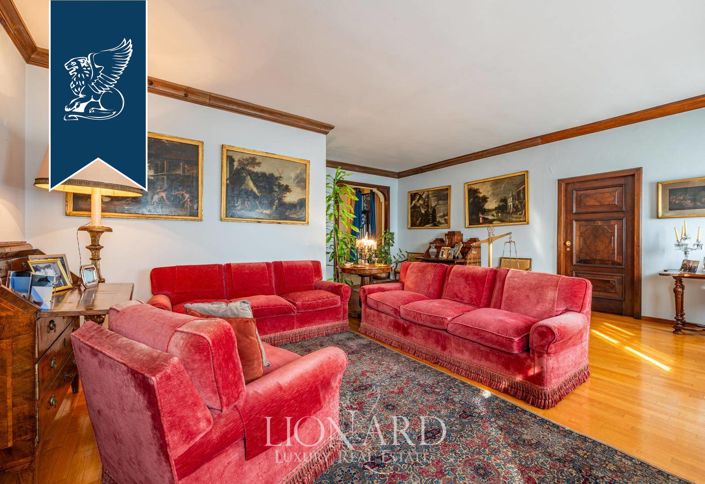 Image No.10-5 Bed Apartment for sale