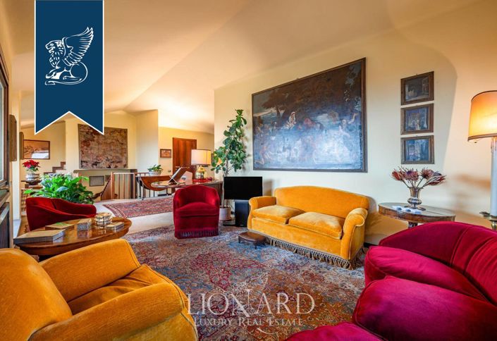 Image No.8-5 Bed Apartment for sale