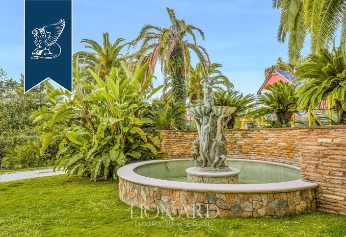 Image No.7-7 Bed Villa for sale