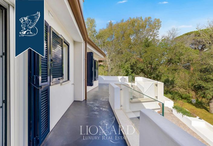 Image No.11-5 Bed Villa for sale