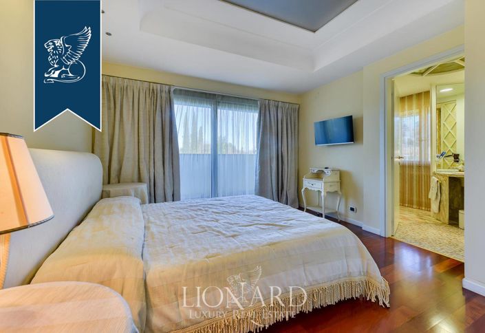Image No.18-7 Bed Villa for sale