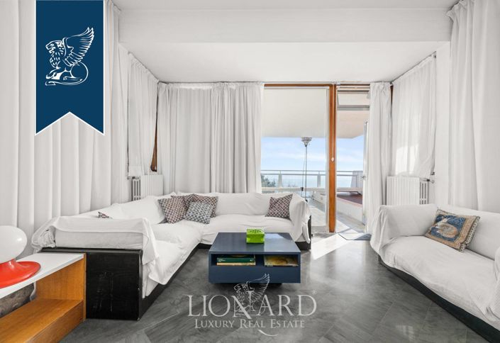 Image No.12-4 Bed Villa for sale