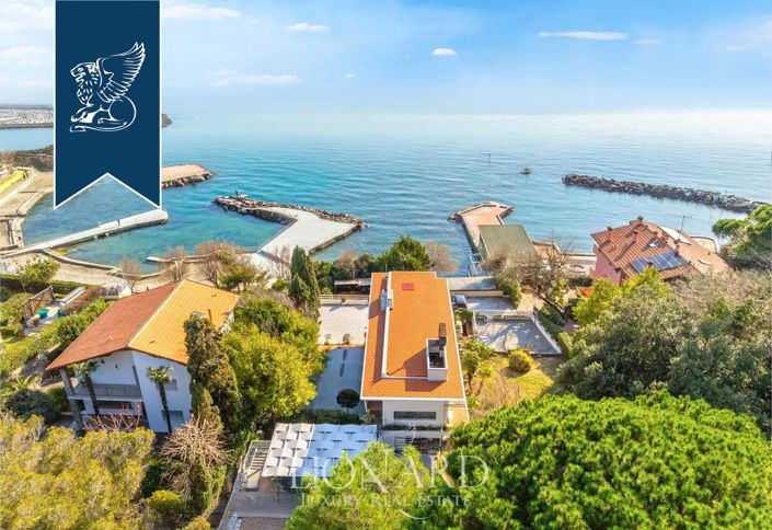 Image No.2-4 Bed Villa for sale