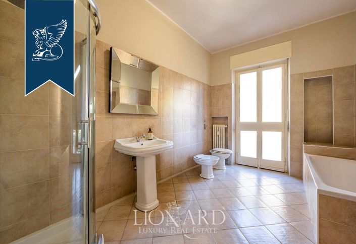 Image No.19-3 Bed Apartment for sale