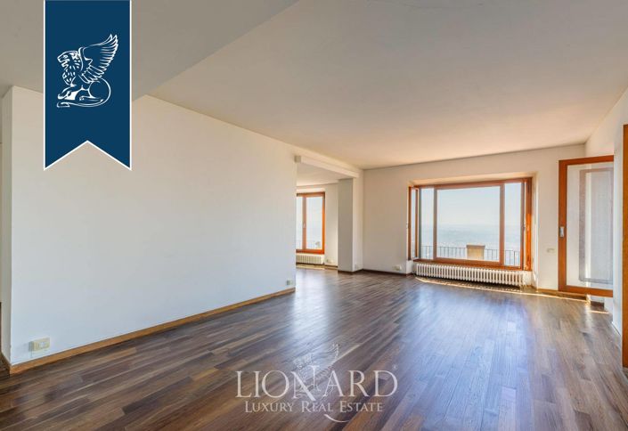 Image No.19-11 Bed Villa for sale