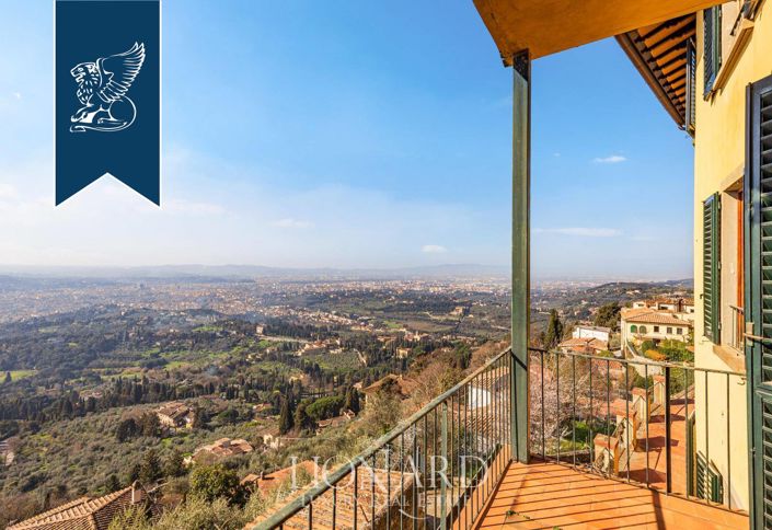 Image No.5-11 Bed Villa for sale