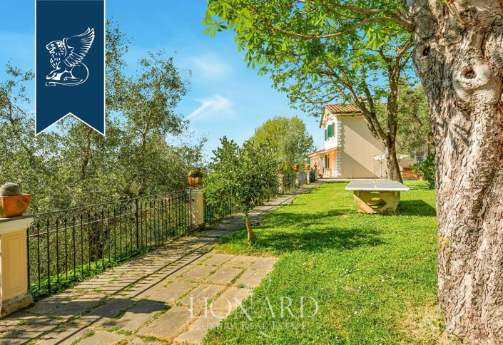 Image No.6-4 Bed Villa for sale