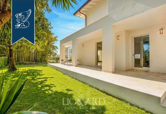 Image No.2-4 Bed Villa for sale