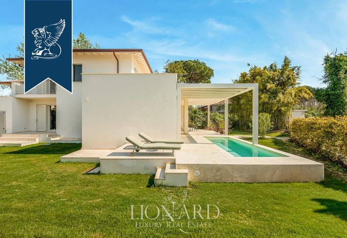 Image No.3-4 Bed Villa for sale