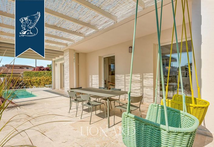 Image No.6-4 Bed Villa for sale
