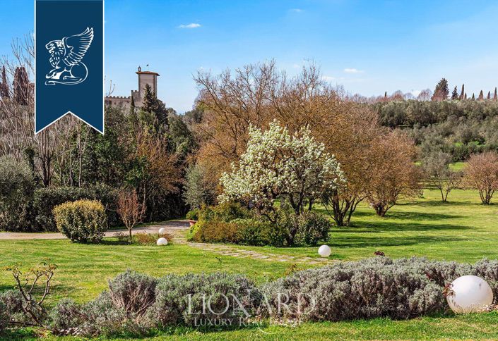Image No.12-5 Bed Villa for sale
